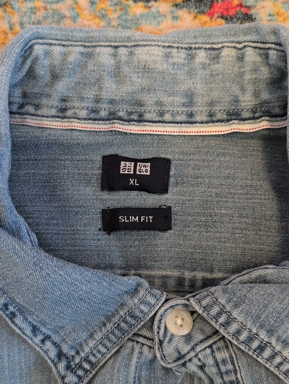 Men's XL Uniqlo Slim Fit Denim Shirt - Picture 2 of 5